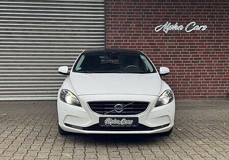 Volvo V40 1.6 D2 Momentum Garantie Kamera
