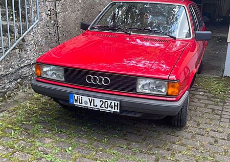 Audi 80