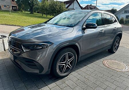 Mercedes-Benz EQA 250 - AMG - AHK - Memory - KeylessGo