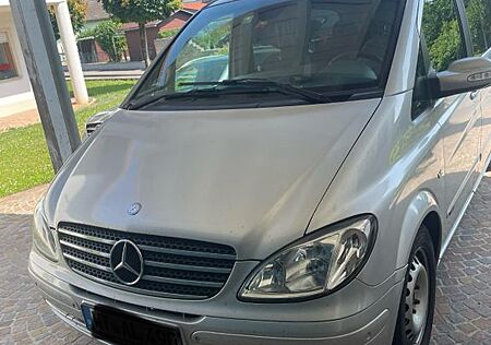 Mercedes-Benz Viano 3.0 CDI FUN lang FUN