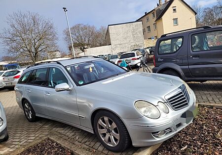 Mercedes-Benz E 220 CDI T AVANTGARDE Avantgarde