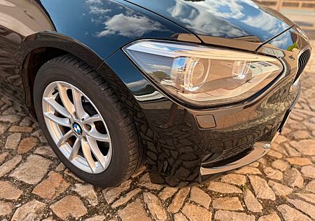 BMW 116i _ Leder _ Navigation _ Xenon