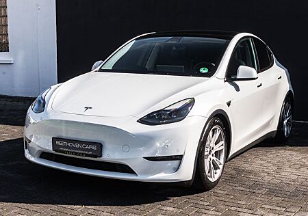 Tesla Model Y Long Range Dual AWD