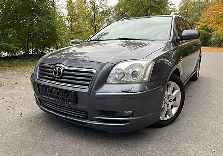 Toyota Avensis Kombi 2.2 D-CAT Executive 1.Hand