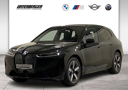 BMW iX xDrive40 Sportpaket AHK ACC DA+ PA+ 360° HK