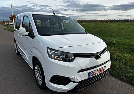 Toyota Pro Ace Proace City Verso L1 Shuttle*LANG*ERST 15.000KM