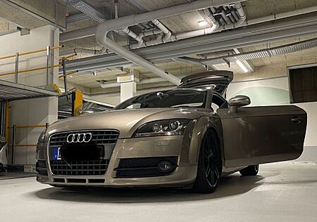 Audi TT Coupe 2.0 TFSI S tronic quattro -
