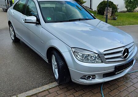 Mercedes-Benz C 220 CDI BlueEFFICIENCY -