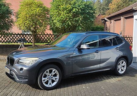 BMW X1 xDrive20d Sport Line X Line MPaket AHK Xenon