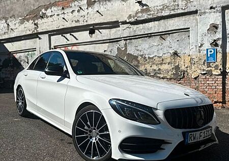 Mercedes-Benz C 180 Automatic + AMG-Line + Night-Paket
