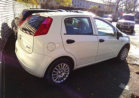 Fiat Punto 1.2 8V POP KLIMA