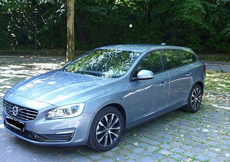 Volvo V60 T3 Linje Svart Linje Svart