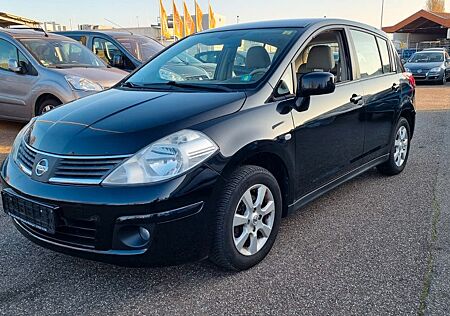 Nissan Tiida Acenta