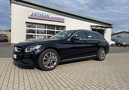 Mercedes-Benz C 220 C -Klasse T-Modell T BlueTec / d