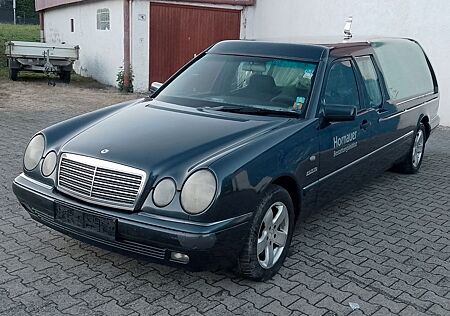 Mercedes-Benz E 290 TD T CLASSIC Bestattung Wagen Pilato