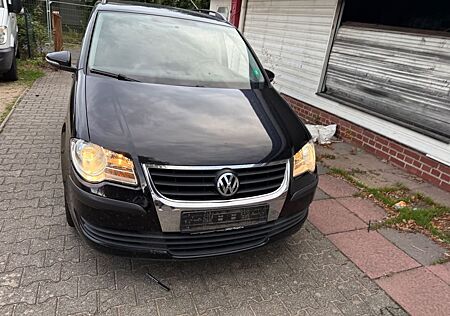 VW Touran Volkswagen 1.2 TSI Comfortline BlueMotion Tech