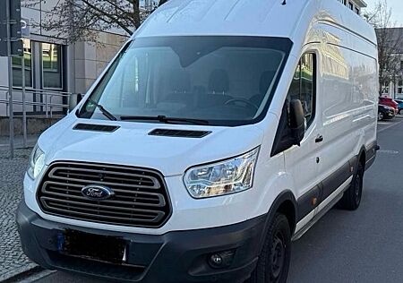Ford Transit L4H3
