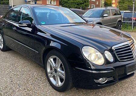Mercedes-Benz E 280 CDI Lim. AVANTGARDE/ NAVI / XENON / LEDER*