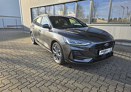 Ford Focus Turnier ST-Line X; Navi,Kamera