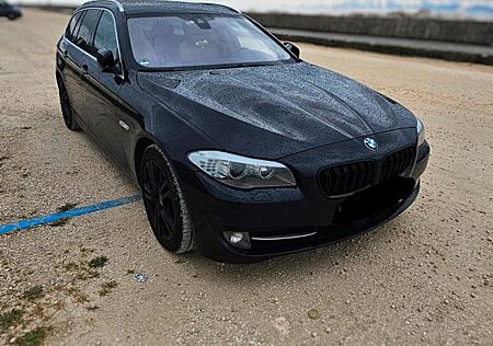 BMW 530d xDrive Touring -