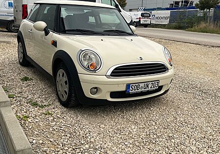 Mini ONE R56 95PS - Top TÜV bis 08/2027