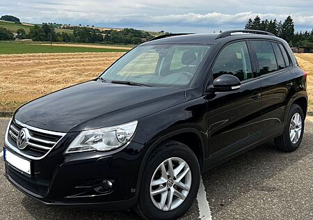 VW Tiguan Volkswagen 2.0 TDI DSG 4MOTION Sport & Style Spo...