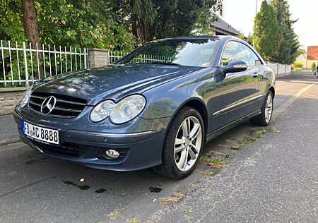 Mercedes-Benz CLK 350 AVANTGARDE LEDER XENON