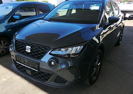 Seat Arona Reference