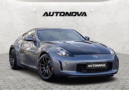 Nissan 370Z 3.7 SAMMLERZUSTAND/NEUVERTIG/UNTER700 km
