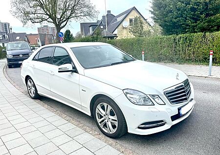 Mercedes-Benz E 220 CDI BlueEFFICIENCY AVANTGARDE AVANTGARDE