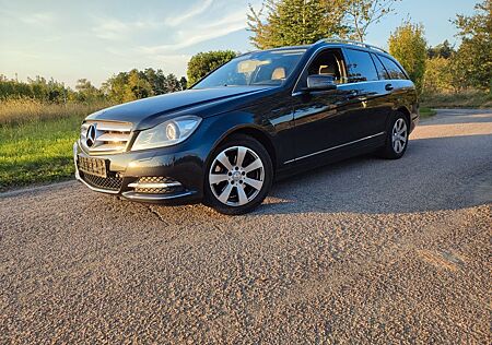 Mercedes-Benz C 220 CDI T AVANTGARDE AVANTGARDE