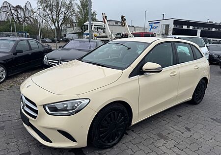Mercedes-Benz B 180 B -Klasse d, Navigation, Park-Assist