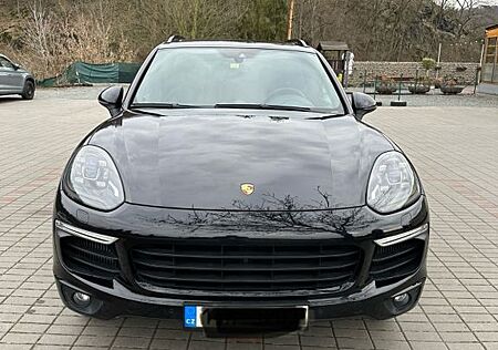 Porsche Cayenne S Diesel Platinum Edition Platinum E...