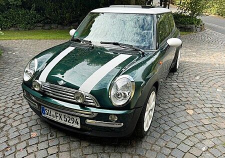 Mini Cooper 1.6 Panoramadach * JCW-Auspuff * Leder