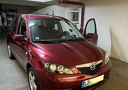 Mazda 2 1.4 16V, Top Zustand,