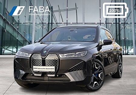 BMW iX xDrive40 Sportpaket B&W Surround Head-Up DAB