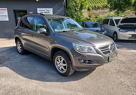 VW Tiguan Volkswagen 2.0 TDI DSG Track & Field 4Motion