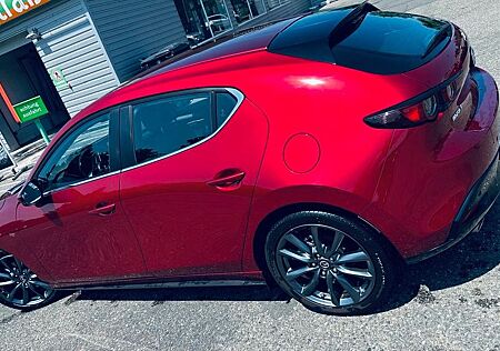 Mazda 3 e-SKYACTIV G 122 Exclusive-Line Exclusive-Line