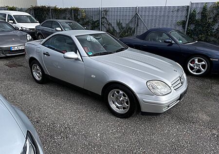 Mercedes-Benz SLK 200 Leder Klima SHZ Tempomat *ROSTFREI*