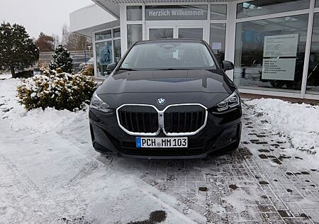 BMW 218dA Active Tourer LED NAVI DAB