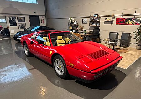 Ferrari 328 GTS Service Neu/Zahnriemen Neu/Tüv Neu