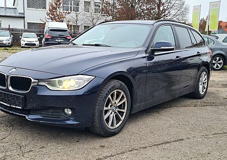 BMW 318d Touring Modern Line *XENON*NAVI*AHK*PDC*