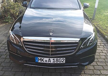 Mercedes-Benz E 220 E 220d T EXCLUSIVE Autom. EXCLUSIVE