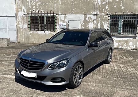 Mercedes-Benz E 300 BlueTEC HYBRID T ELEGANCE ELEGANCE