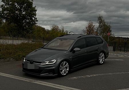 VW Golf Volkswagen 2.0 TDI DSG GTD Variant GTD