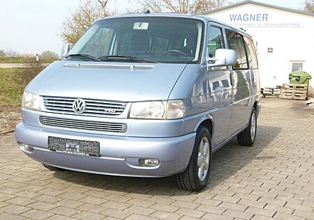 VW T4 Caravelle Volkswagen 2.5 TDI 111kW