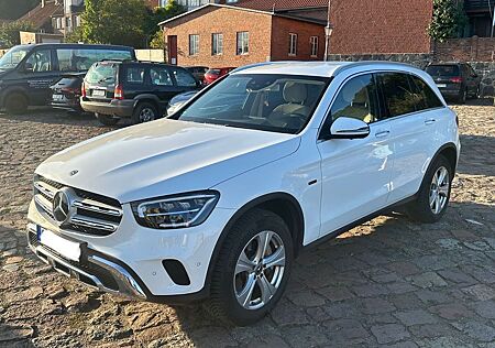 Mercedes-Benz GLC 300 GLC 300e 4M. 4MATIC Autom. -