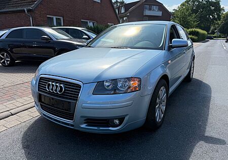 Audi A3 Sportback 1.6 FSI Attraction TÜV NEU