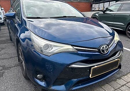 Toyota Avensis 2,0-l-D-4D Edition-S