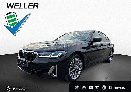 BMW 530e Luxury Line HUD HIFI DAB ACC Pano Laser 19"
